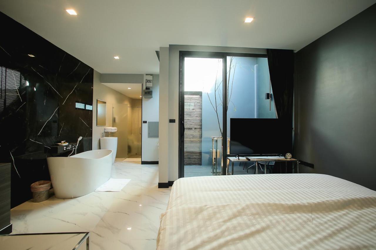 Grand Park Resort Bangkok Exterior photo